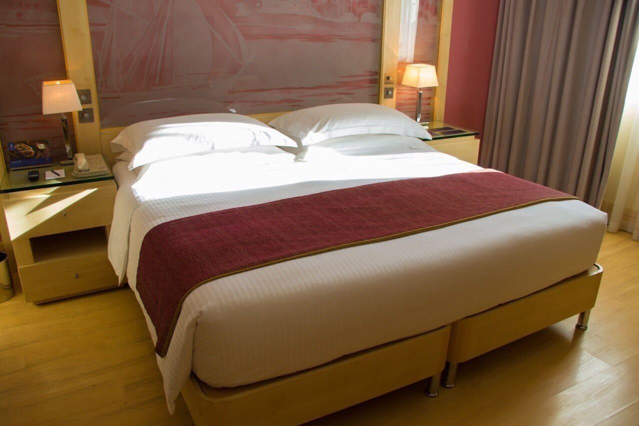 Le Royal Hotel Kuwait City Ngoại thất bức ảnh