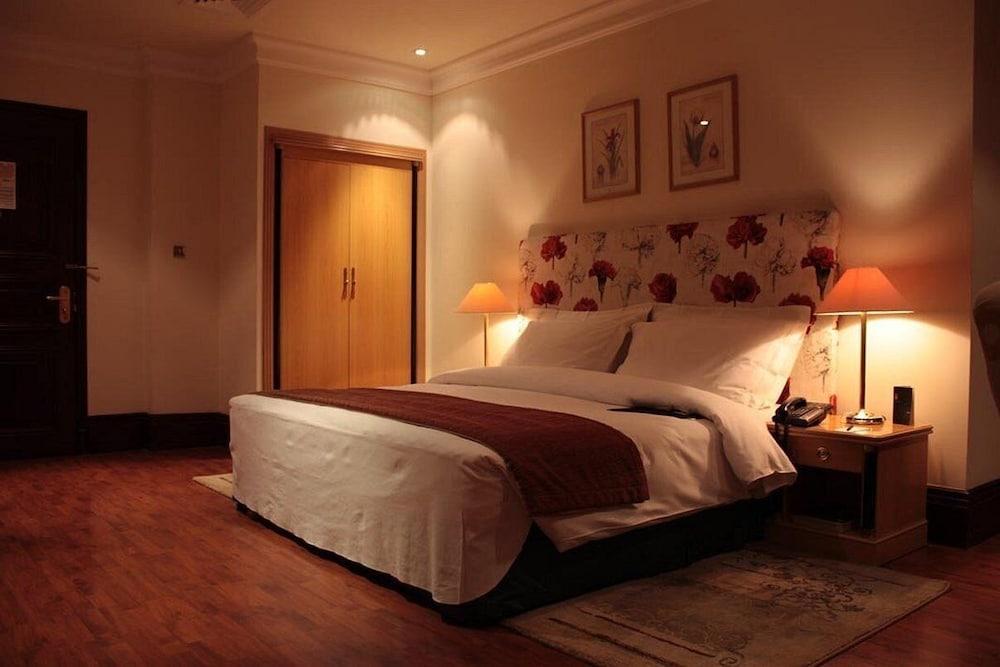 Le Royal Hotel Kuwait City Ngoại thất bức ảnh