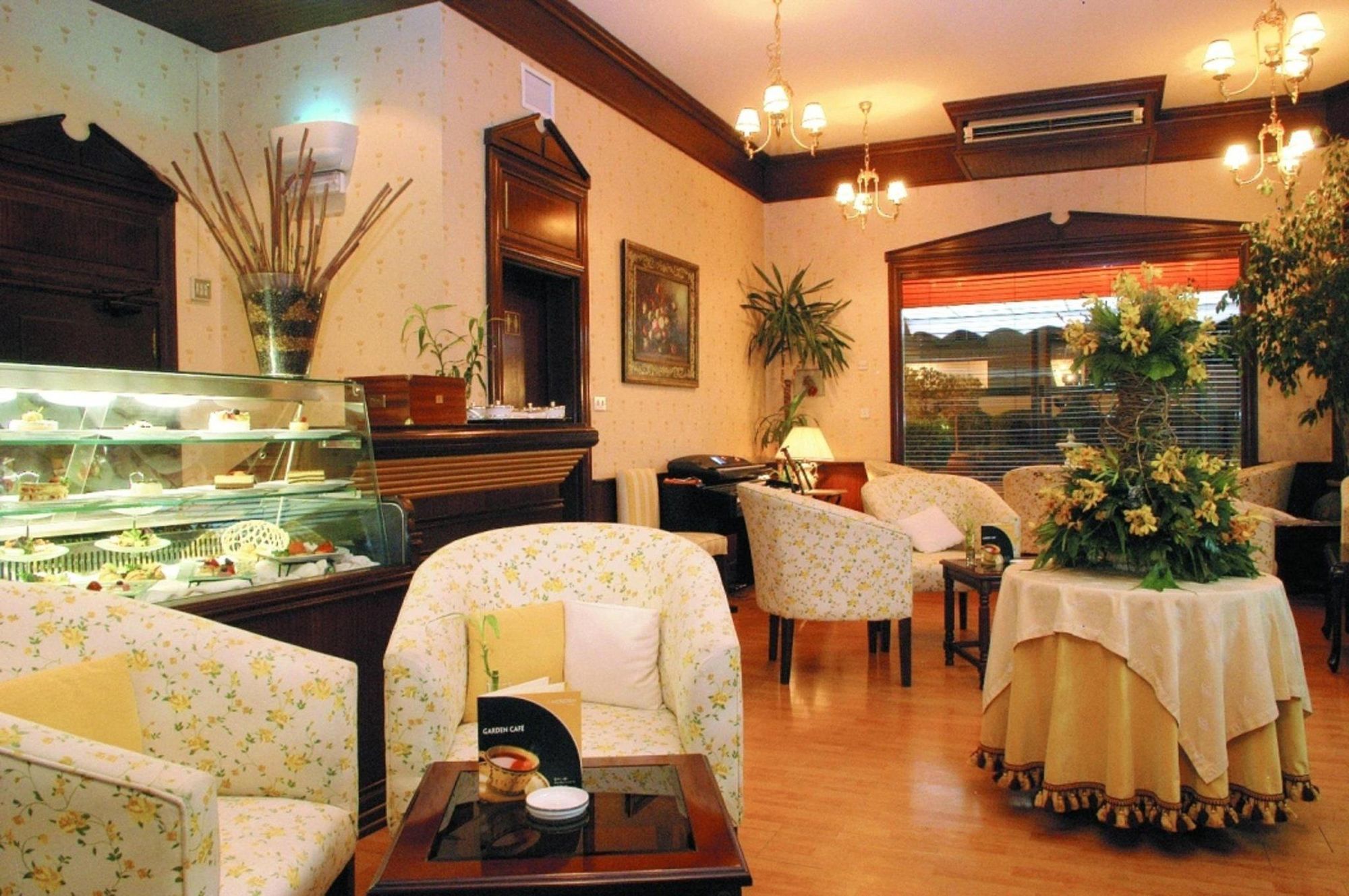 Le Royal Hotel Kuwait City Nhà hàng bức ảnh