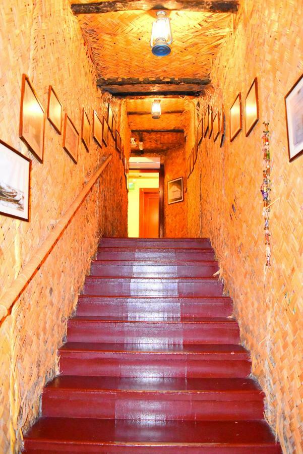 Le Royal Hotel Kuwait City Ngoại thất bức ảnh